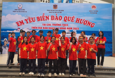 THCS PHÚ LA THAM GIA HỘI THI RUNG CHUÔNG VÀNG.